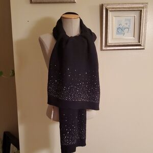 Black Steve MADDEN Scarf with Silver Accents